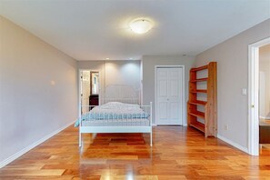 6 chambres, fer et planche Ă repasser, Wi-Fi, literie fournie