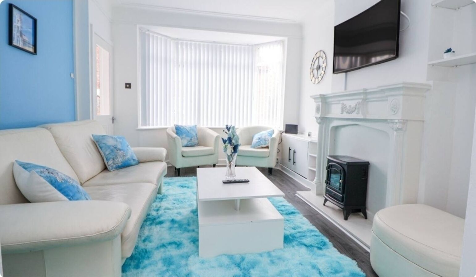 TV, fireplace, offices