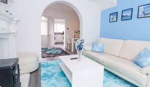 TV, fireplace, offices