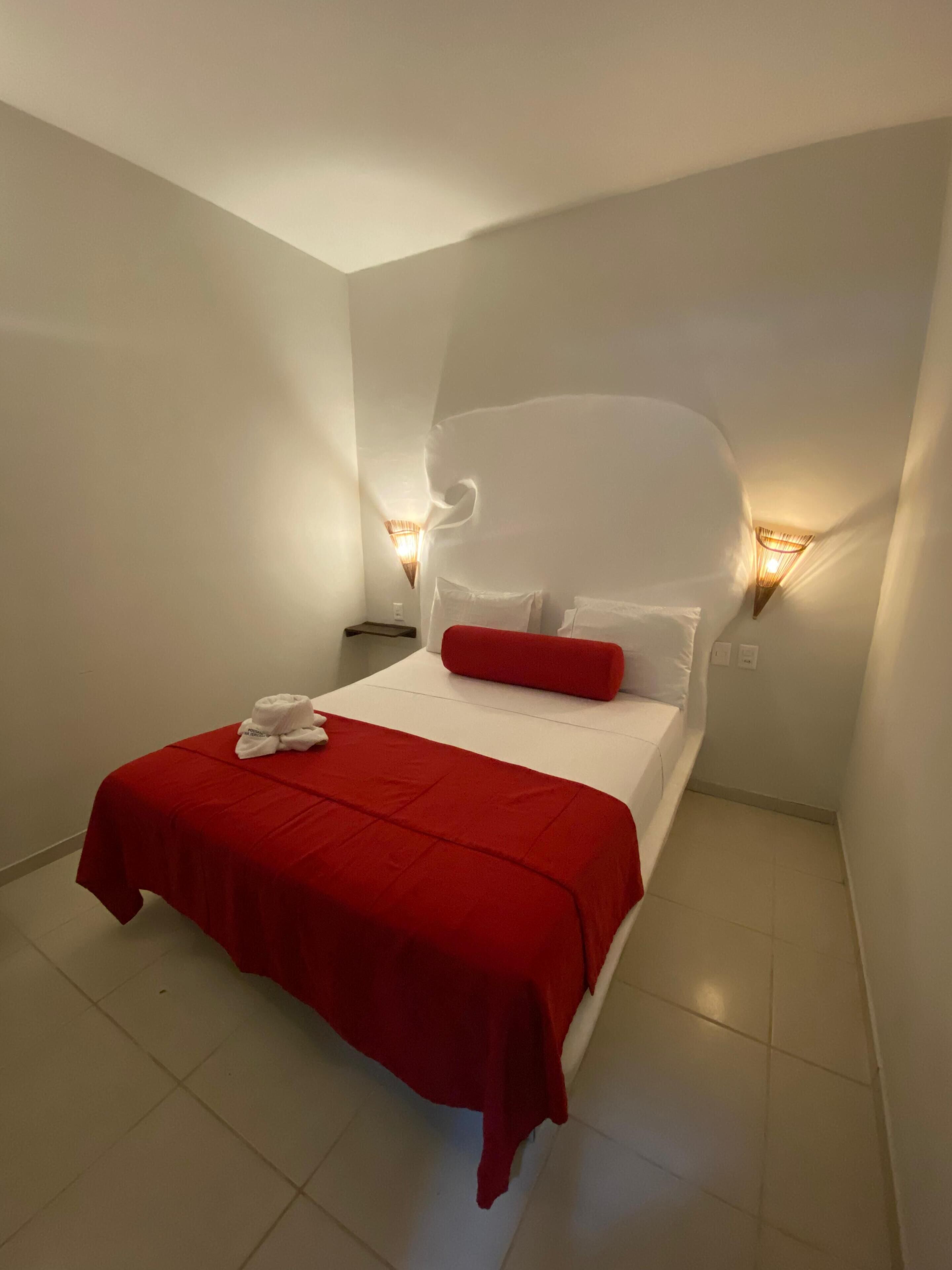 Twin Room | In-room safe, free WiFi