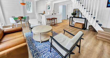 Tranquil 3-bedroom cabin in Harbor Springs