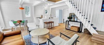 Tranquil 3-bedroom cabin in Harbor Springs