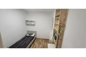 2 bedrooms, iron/ironing board, WiFi, bed sheets - Stan Banja Luka (Banja Luka)