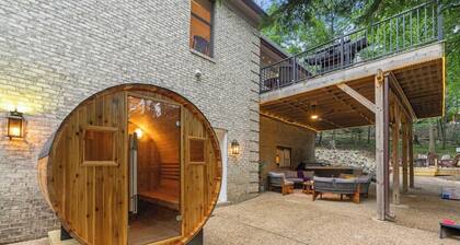 Chateau Luxe|SkiView,HotTub,Sauna,Theater,Sleeps20