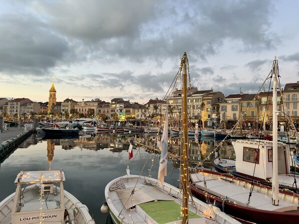 Marina