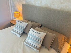 2 sovrum, strykjärn/strykbräda och gratis wi-fi