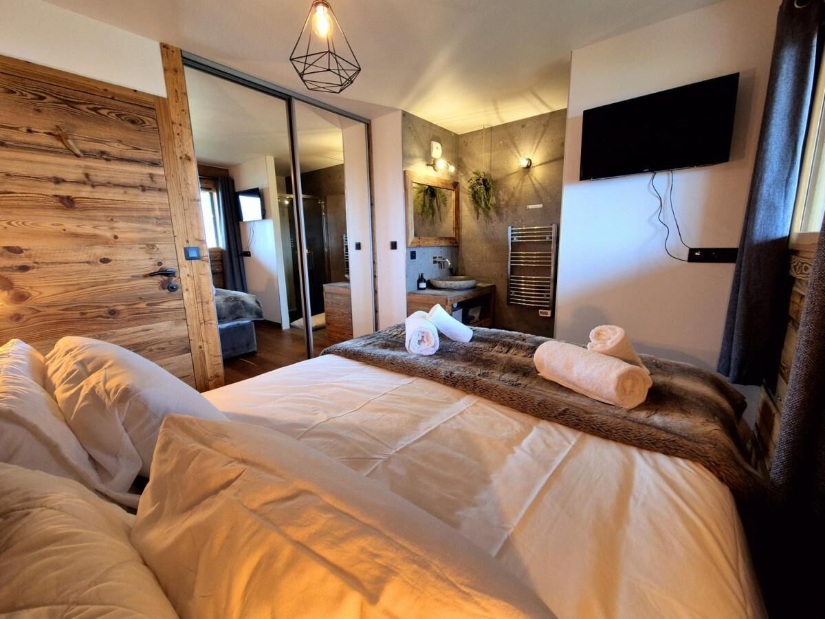 3 chambres, fer et planche à repasser, Wi-Fi, draps fournis