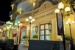 Fachada de la propiedad