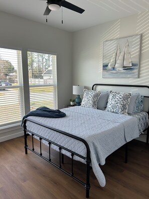 2 Schlafzimmer, Bügeleisen/Bügelbrett, WLAN, Bettwäsche