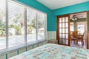 4 chambres, fer et planche à repasser, Wi-Fi, draps fournis
