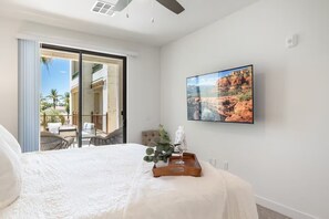 2 chambres, fer et planche à repasser, Wi-Fi, draps fournis
