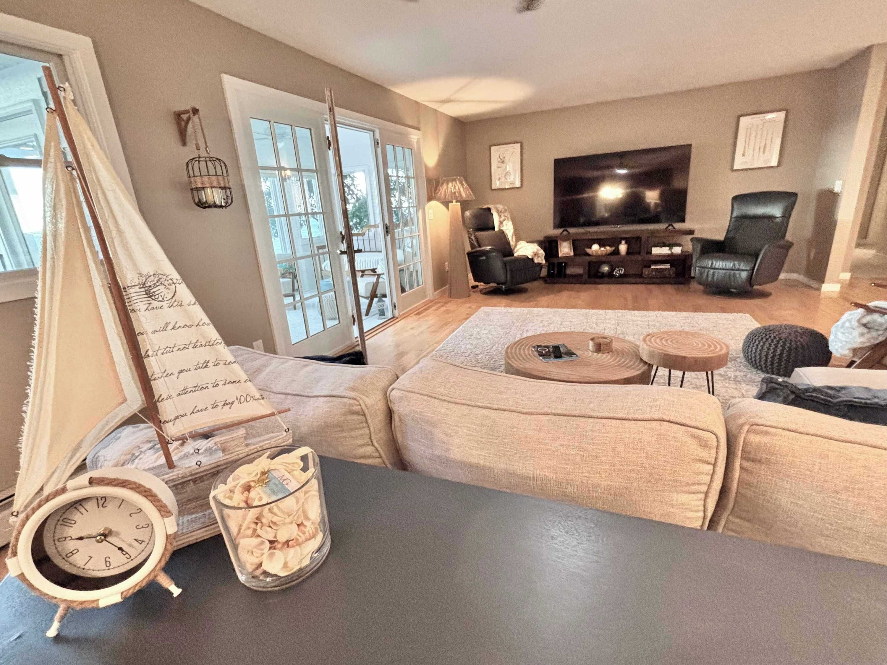 Spectacular Suttons Bay Stay - Game Room, Kayaks, Pizza Oven & More! - Suttons Bay, MI