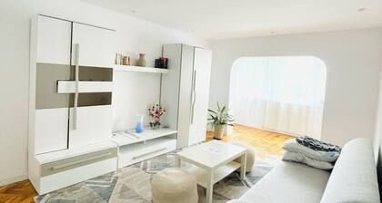 City centre apartment!Spacious,peaceful,pet friendly,close to attractions.