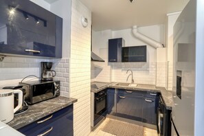 Microwave, oven, stovetop