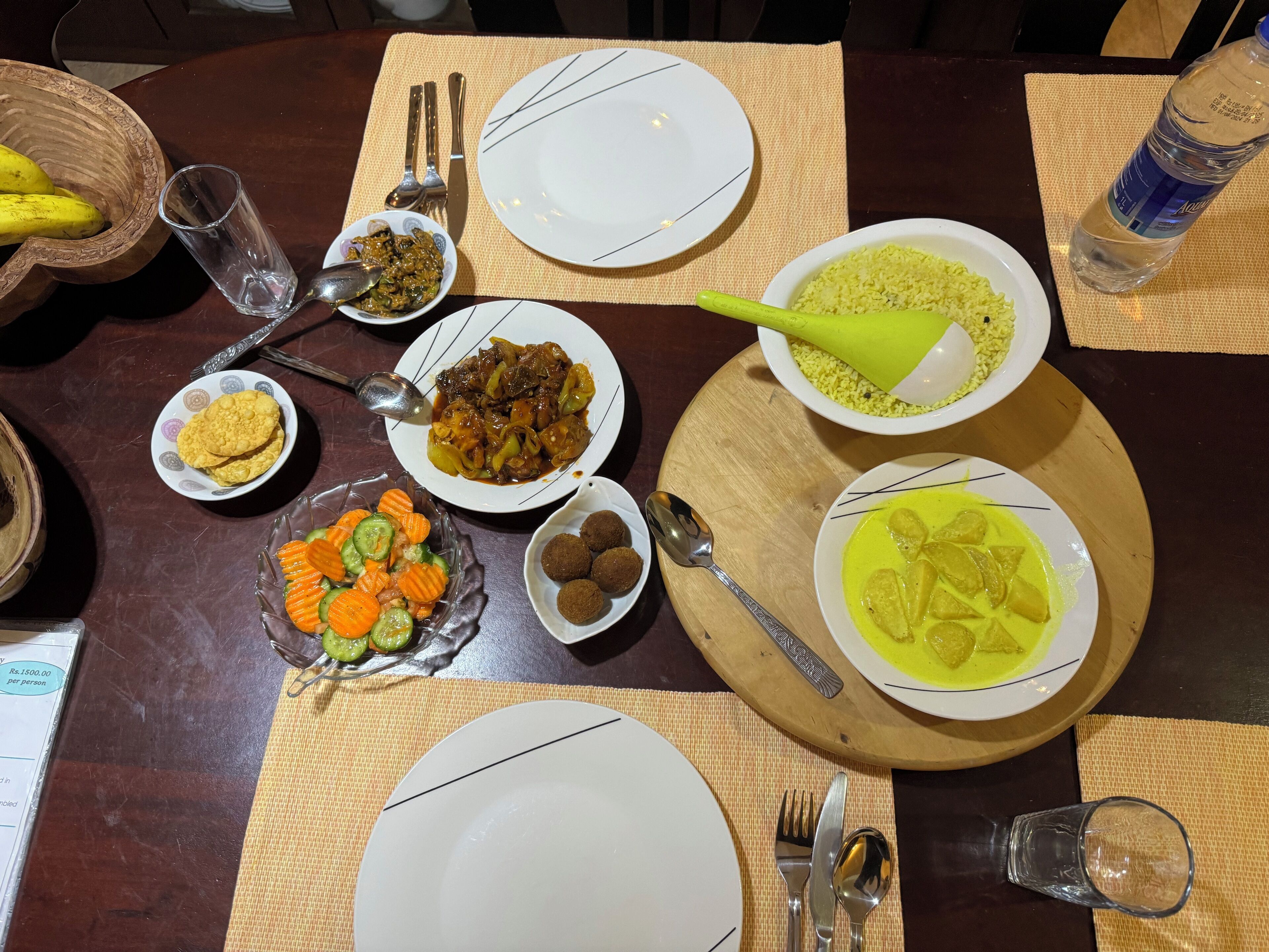 Makan di kamar