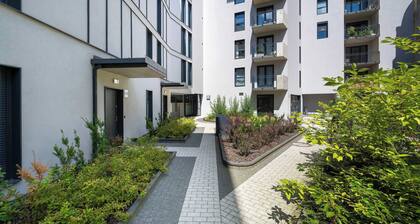 Reja 55 | Wroclaw | Stylish Apartment | Smart TV