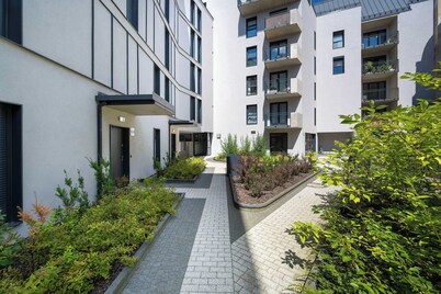 Reja 55 | Wroclaw | Stylish Apartment | Smart TV