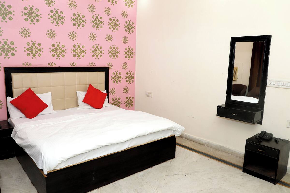 Basic Room | Free WiFi