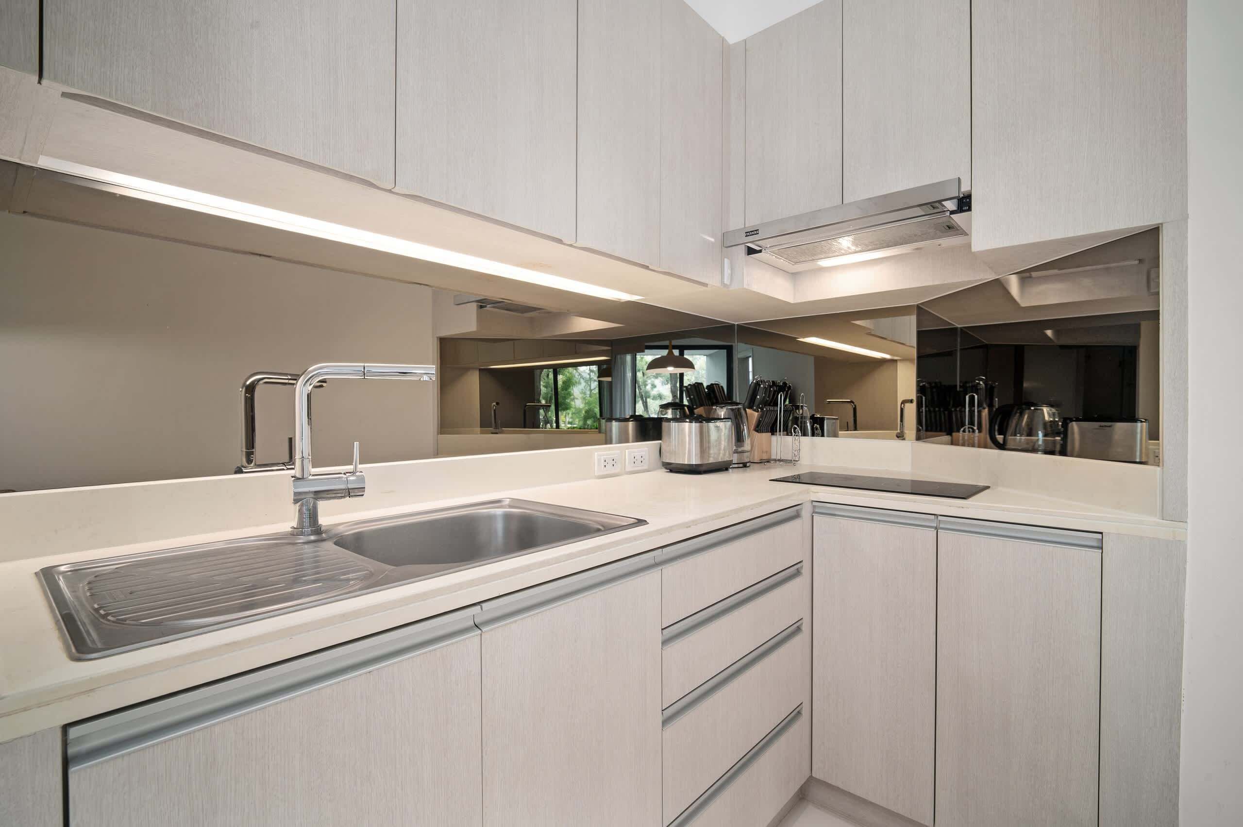 Fridge, microwave, stovetop, electric kettle