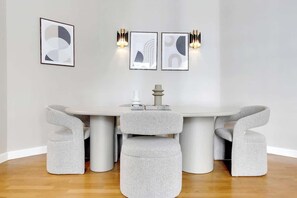 Dining - Magnifique appartement A/C - Proche Trocadéro (Paris)