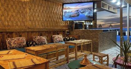 Your Second Home Awaits â Cozy Stay with Outstanding Service