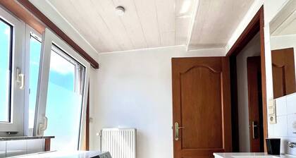 Havre cosy Alost avec terrasse - écrin de verdure