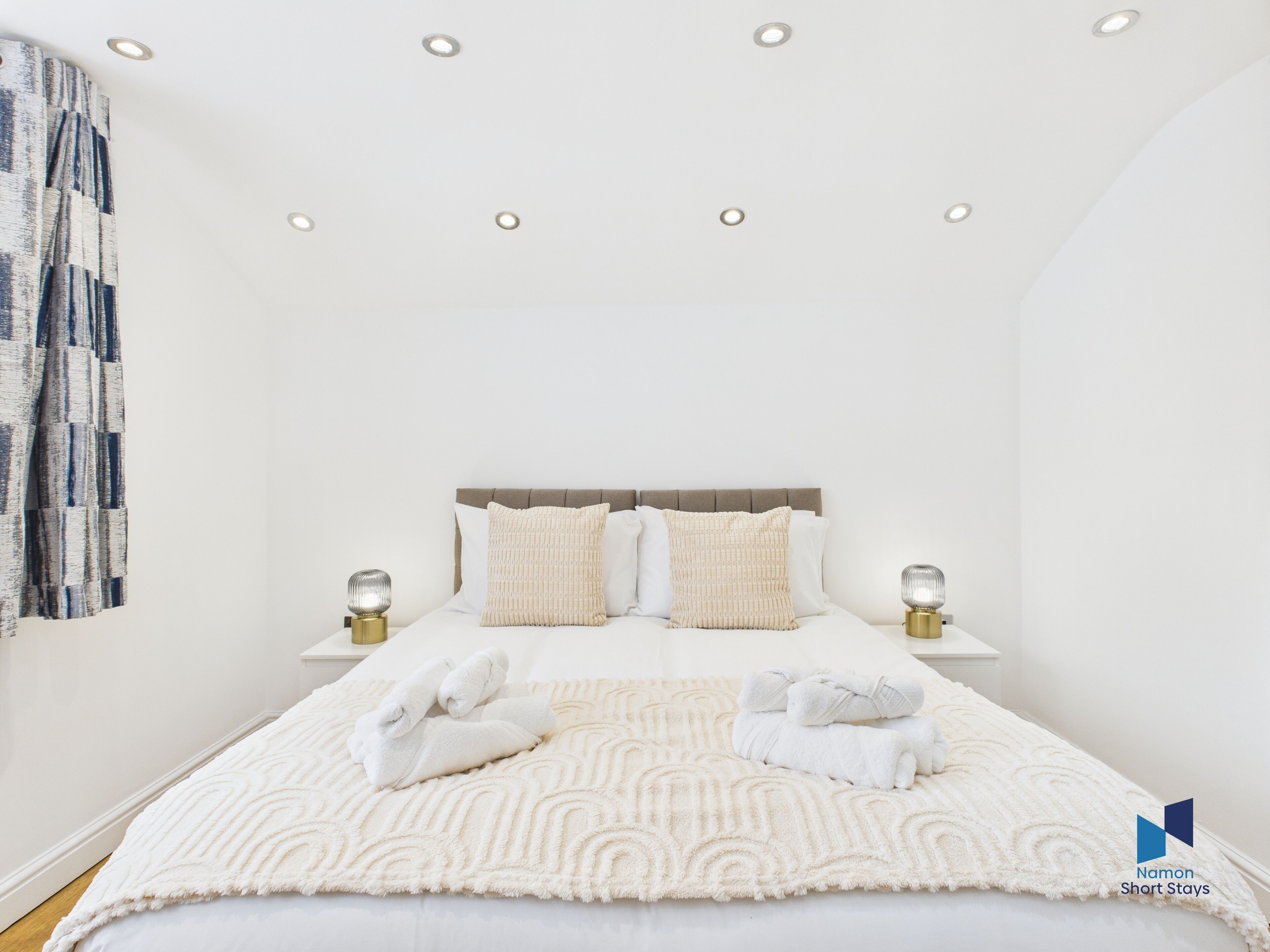 4 bedrooms, iron/ironing board, travel cot, free WiFi