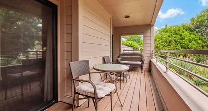 3-bedroom condo in marvelous Del Mar with fitness room