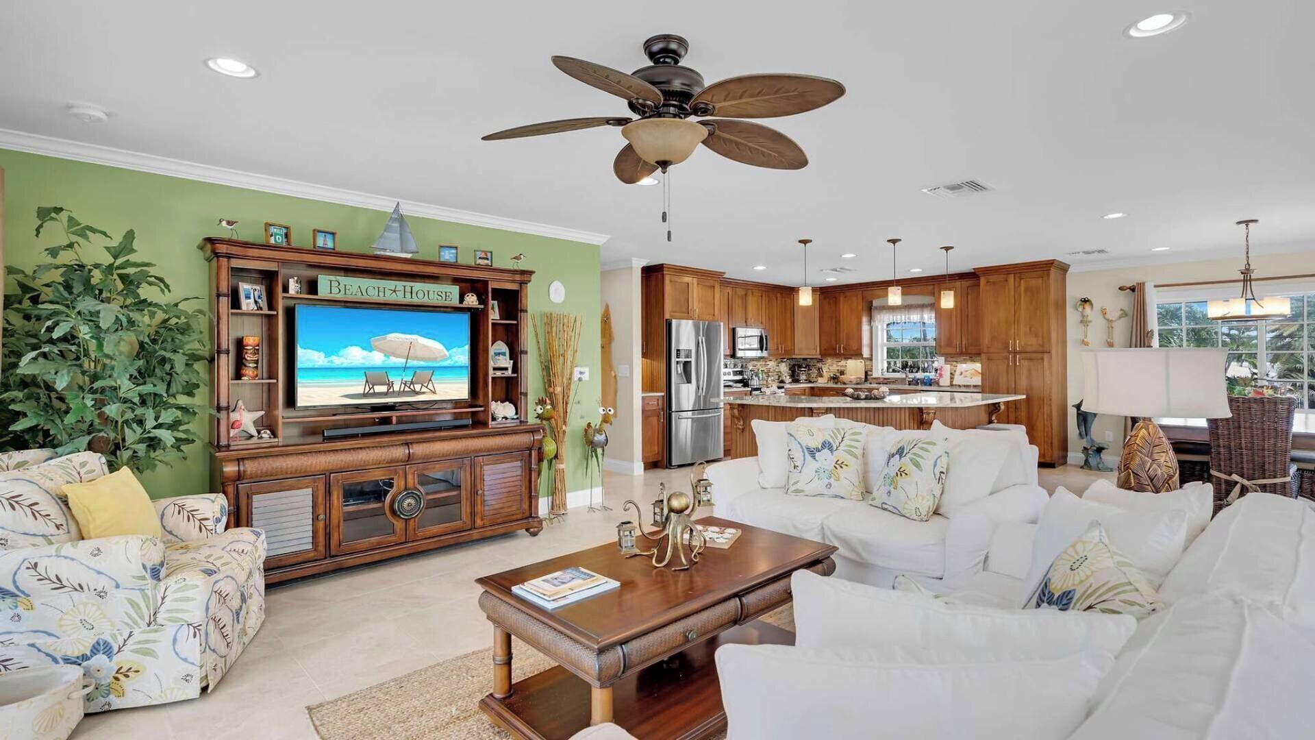 TV, DVD player