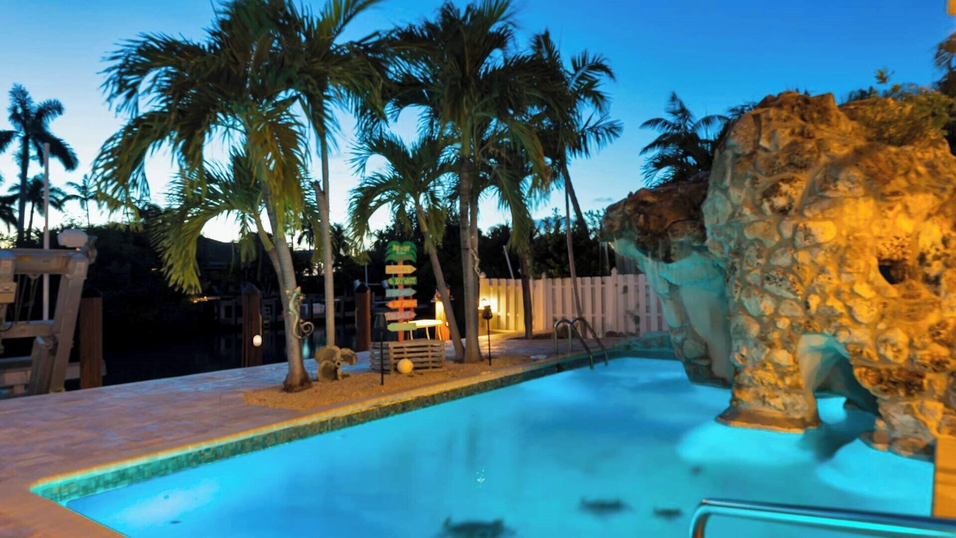 Piscine extérieure, piscine chauffée