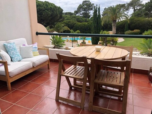 Apartment with 2 rooms, large balcony and one terrace in private condo