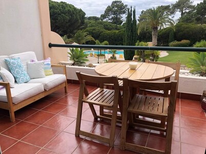 Apartment with 2 rooms, large balcony and one terrace in private condo