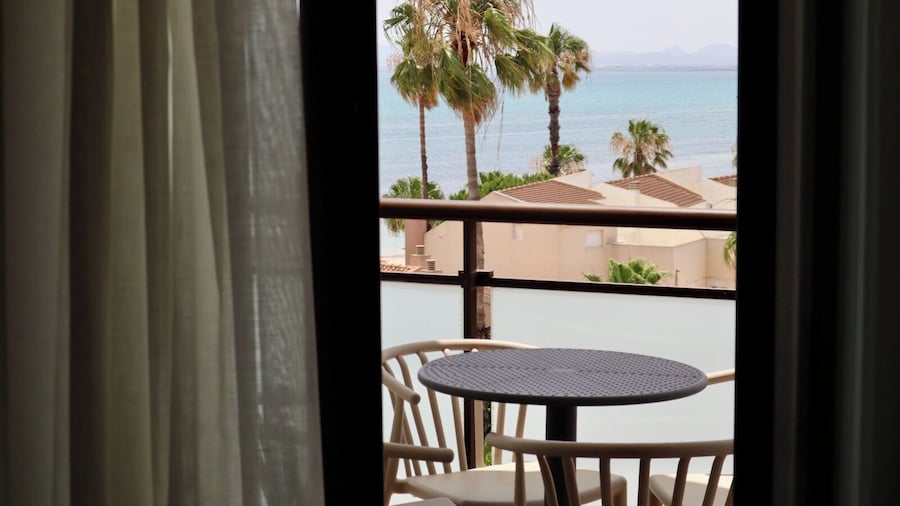 ApartaHotel Punta Calera