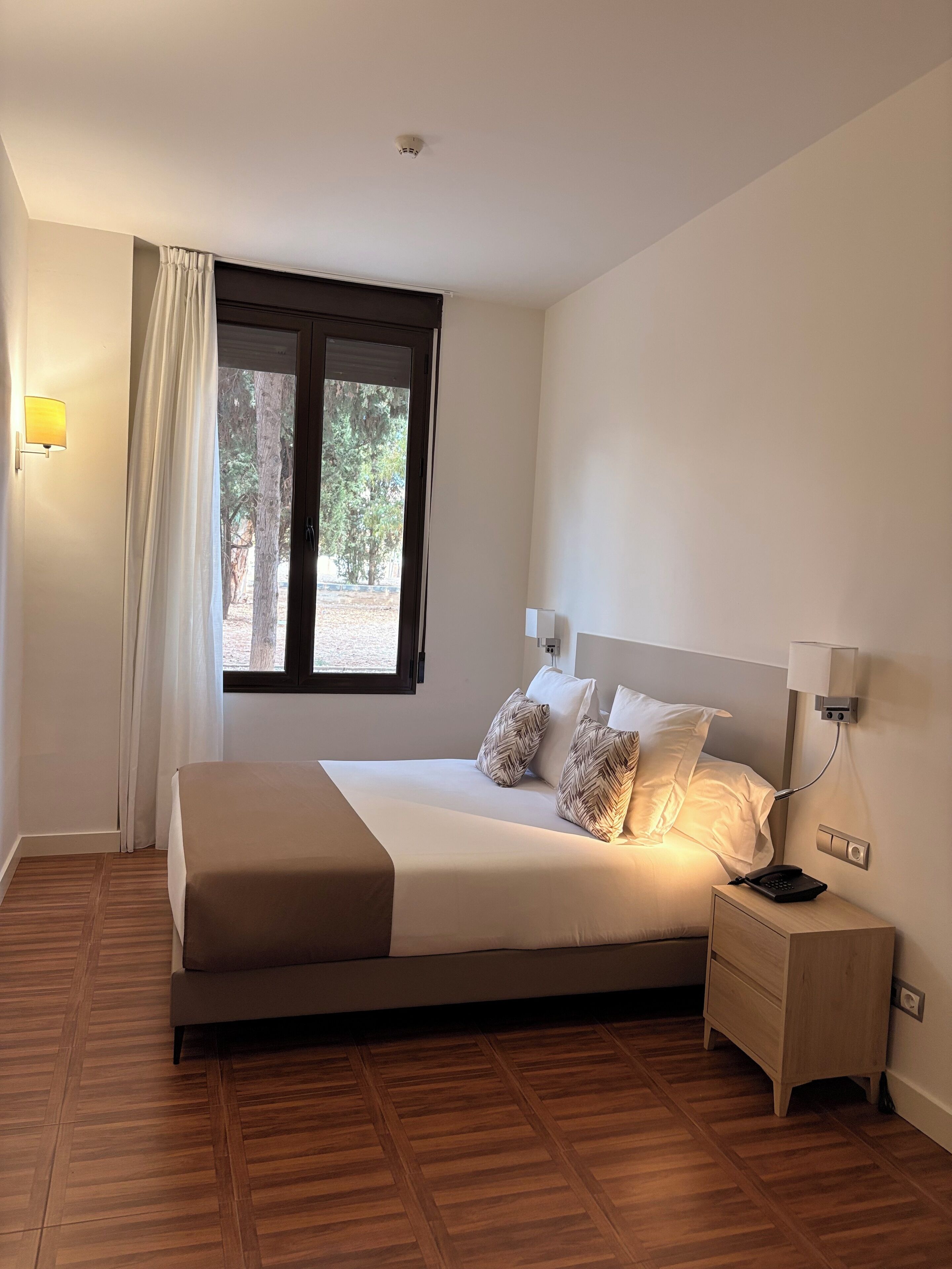 Appartement Standard | Fer et planche à repasser, accès au Wi-Fi (inclus)