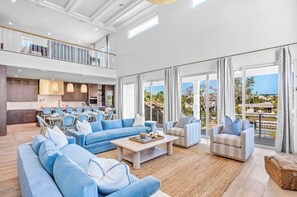 Smart-TV, peis og bordtennis