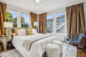 3 chambres, bureau, Wi-Fi gratuit, draps fournis