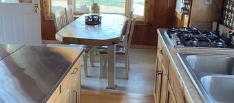 Bear's Den Cabin 2 bd/1ba Leech Lake recreation. Cozy year round cabin.