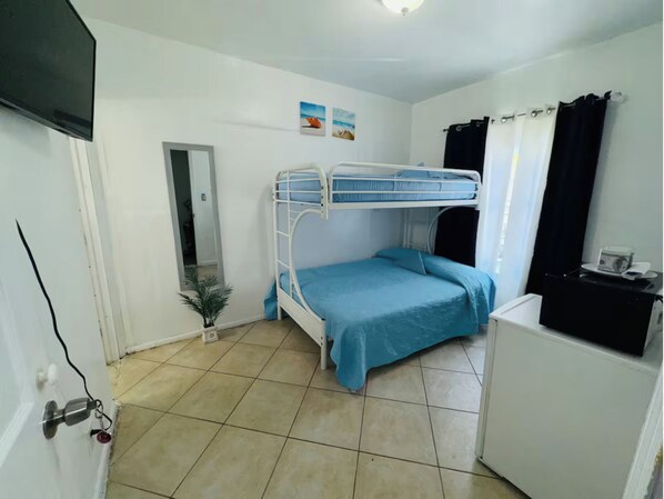 1 chambre, accès Internet, draps fournis