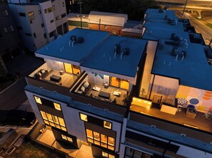 Exterior - Bold & Modern | Walk the Line in Music City! (Nashville)