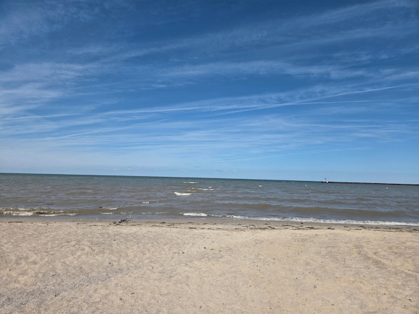 Solsenger og strandhåndklær