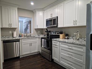 Microwave, dishwasher