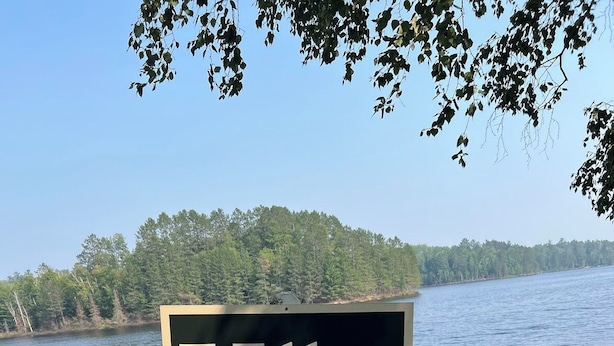 Skilt for Villas ved Giants Ridge Private Beach.