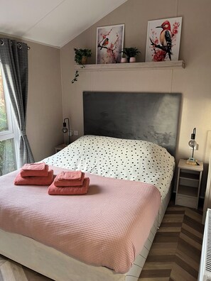 2 Schlafzimmer, WLAN, Bettwäsche