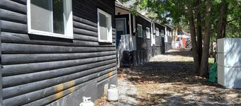 Elm- 2 Bdr Cabin