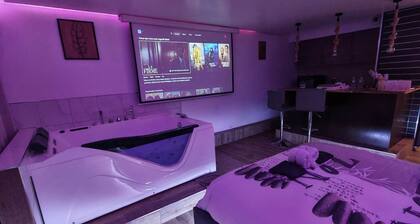 L'escale du Donon - Appartement Blanc - Détente en amoureux avec jacuzzi