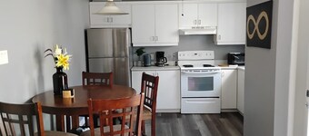 Peace Stay – Quiet 2BR Near Downtown