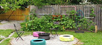 NEW DOWNTOWN TUPELO- HOUND DOG BUNGALOW -ROCK-N-ROLL themed 1BR 1B Shotgun style