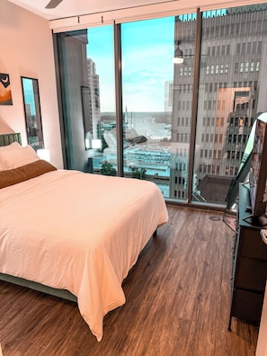 1 chambre, fer et planche à repasser, Wi-Fi, draps fournis