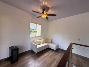 Living area - River house (Yasica Arriba)