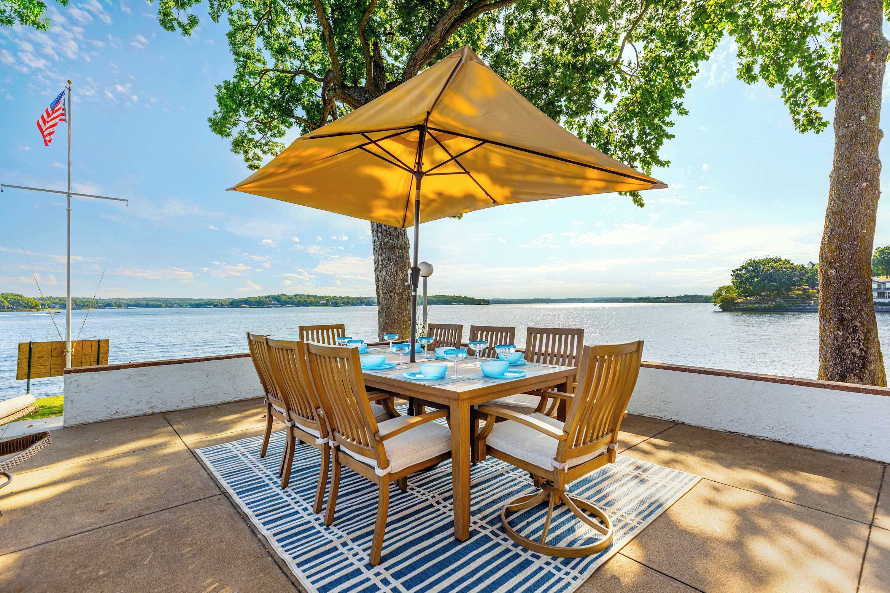 تناول الطعام بالخارج